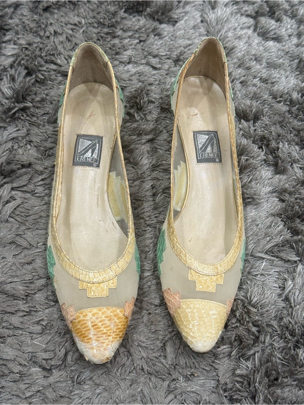 🌸J. Renee Wedge flats